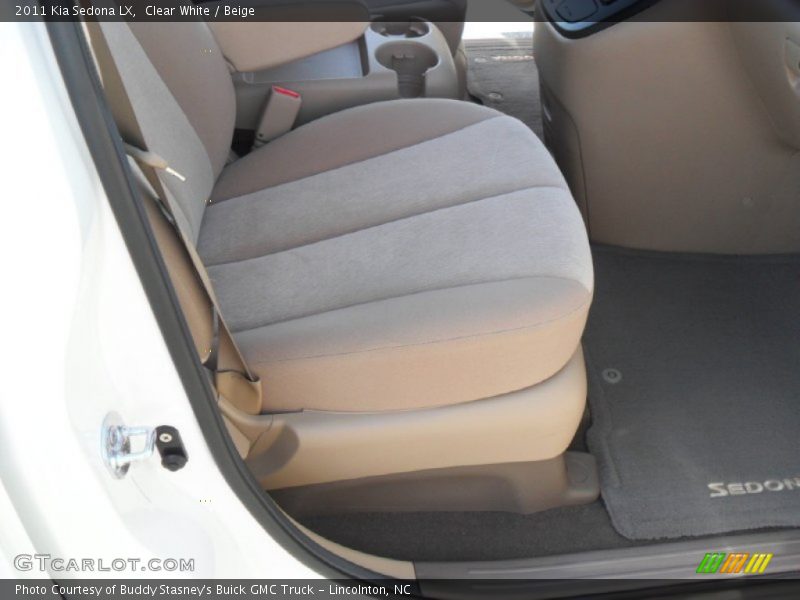 Clear White / Beige 2011 Kia Sedona LX