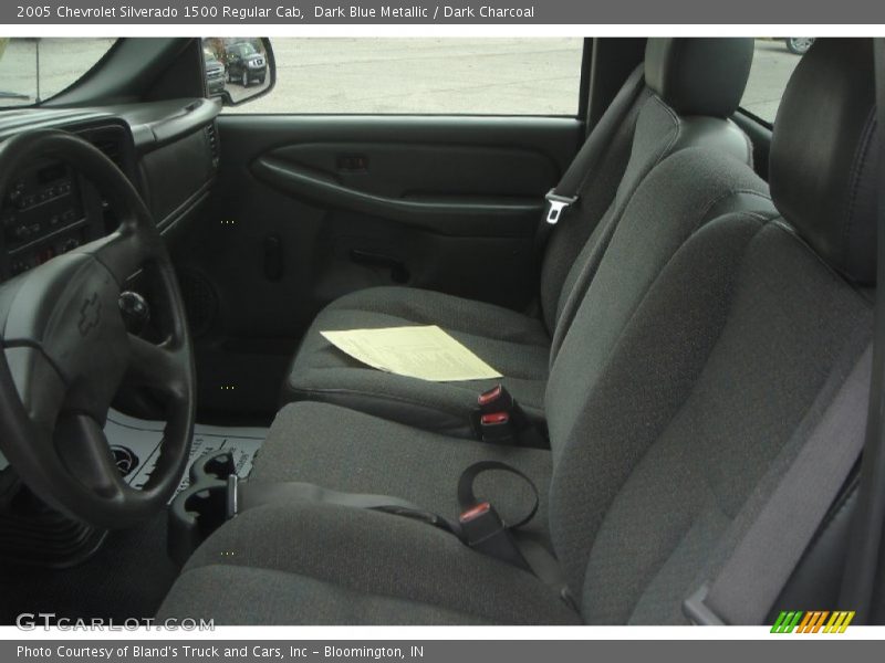Dark Blue Metallic / Dark Charcoal 2005 Chevrolet Silverado 1500 Regular Cab