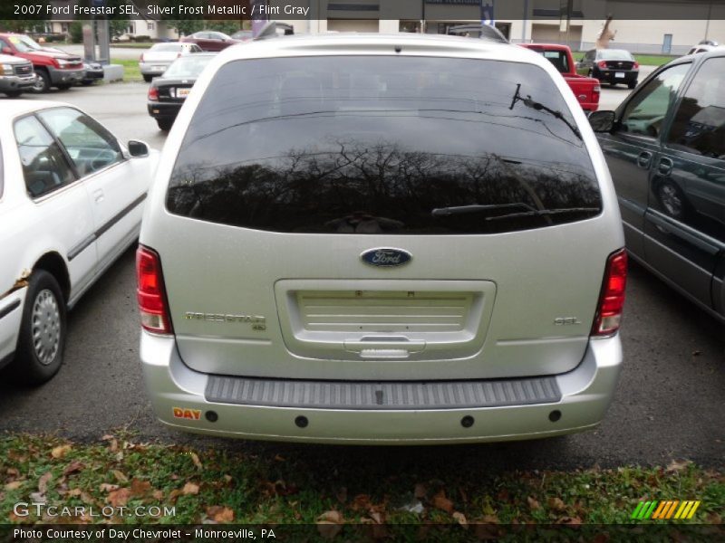 Silver Frost Metallic / Flint Gray 2007 Ford Freestar SEL