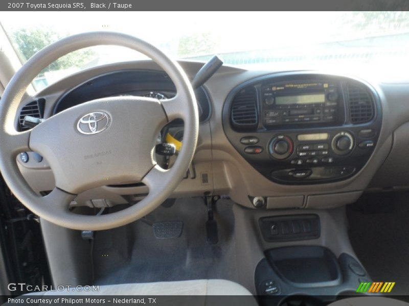 Black / Taupe 2007 Toyota Sequoia SR5