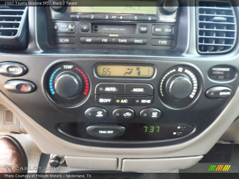Black / Taupe 2007 Toyota Sequoia SR5