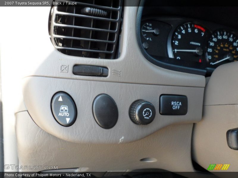 Black / Taupe 2007 Toyota Sequoia SR5