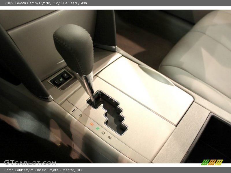 Sky Blue Pearl / Ash 2009 Toyota Camry Hybrid