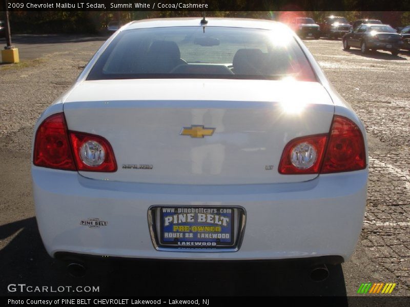 Summit White / Cocoa/Cashmere 2009 Chevrolet Malibu LT Sedan