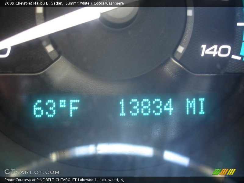 Summit White / Cocoa/Cashmere 2009 Chevrolet Malibu LT Sedan