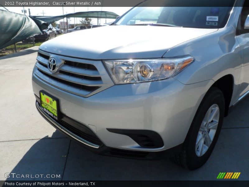 Classic Silver Metallic / Ash 2012 Toyota Highlander