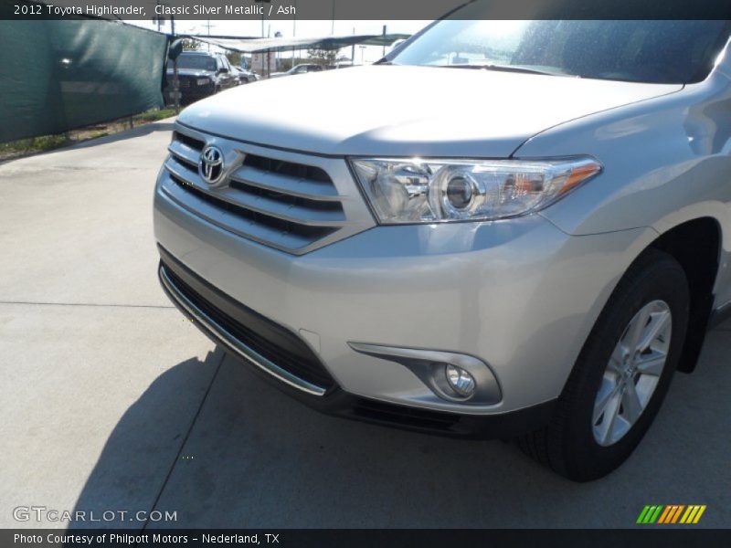 Classic Silver Metallic / Ash 2012 Toyota Highlander