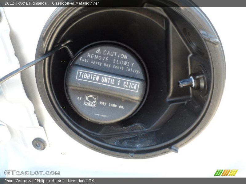 Classic Silver Metallic / Ash 2012 Toyota Highlander