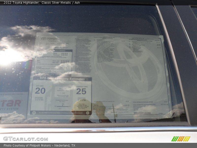 Classic Silver Metallic / Ash 2012 Toyota Highlander