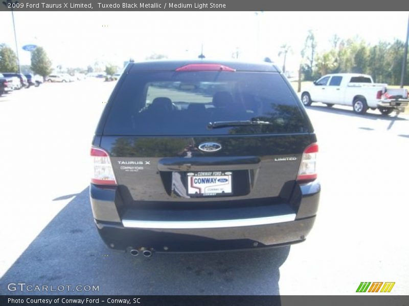 Tuxedo Black Metallic / Medium Light Stone 2009 Ford Taurus X Limited