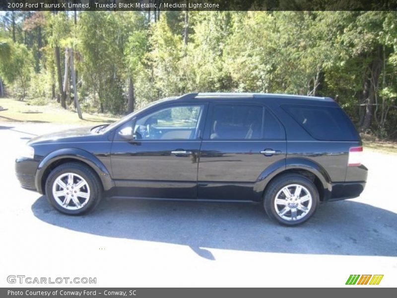 Tuxedo Black Metallic / Medium Light Stone 2009 Ford Taurus X Limited