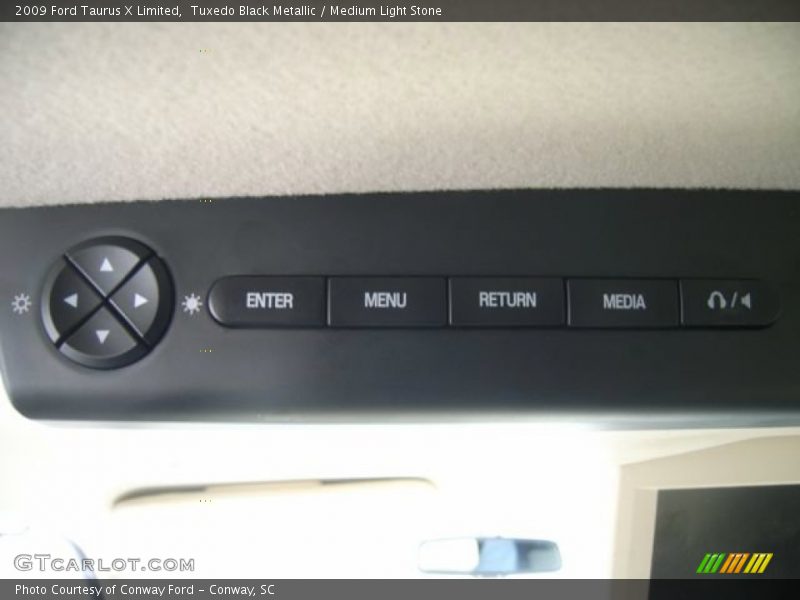 Tuxedo Black Metallic / Medium Light Stone 2009 Ford Taurus X Limited