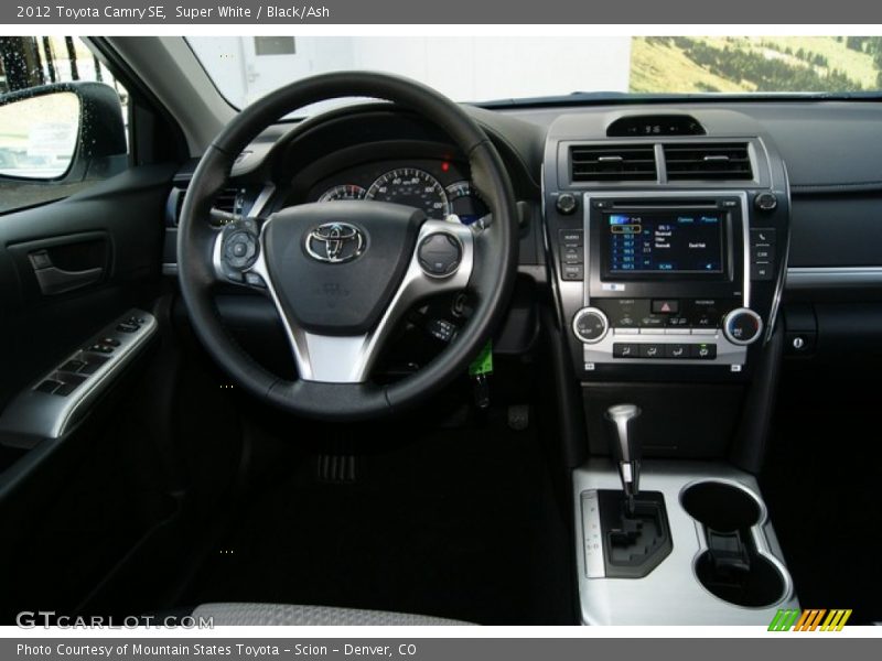Super White / Black/Ash 2012 Toyota Camry SE