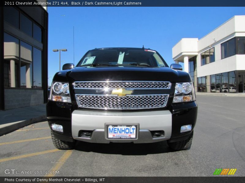 Black / Dark Cashmere/Light Cashmere 2011 Chevrolet Avalanche Z71 4x4