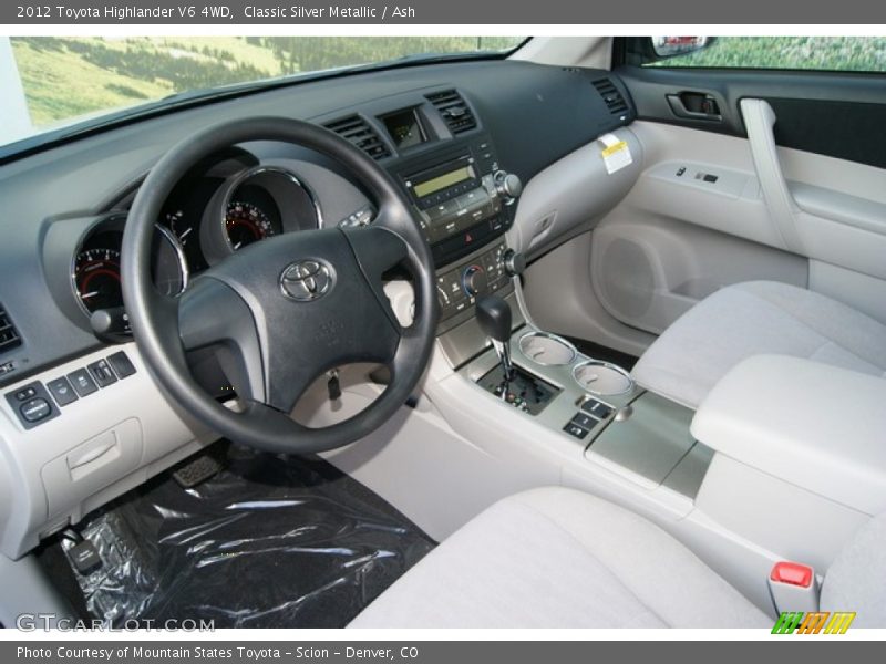  2012 Highlander V6 4WD Ash Interior