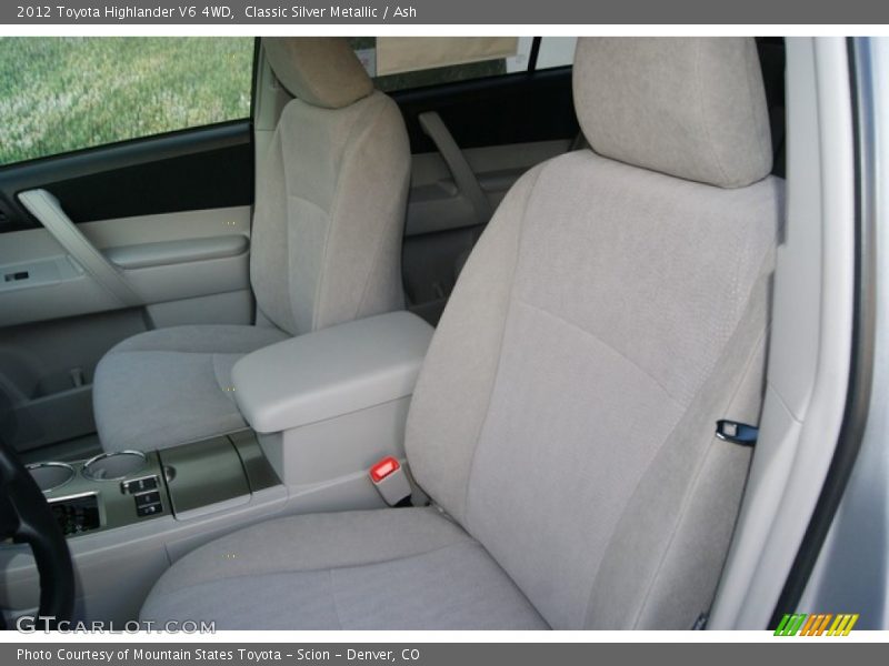 Classic Silver Metallic / Ash 2012 Toyota Highlander V6 4WD