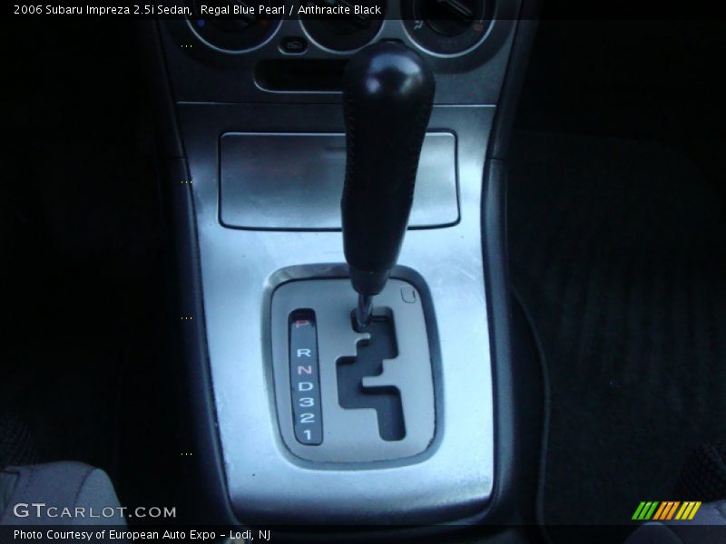 Regal Blue Pearl / Anthracite Black 2006 Subaru Impreza 2.5i Sedan