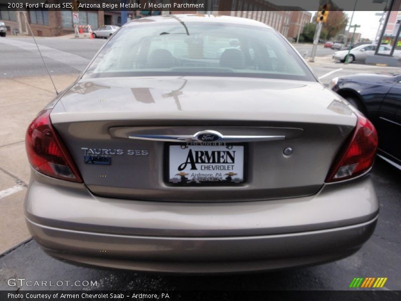 Arizona Beige Metallic / Medium Parchment 2003 Ford Taurus SES