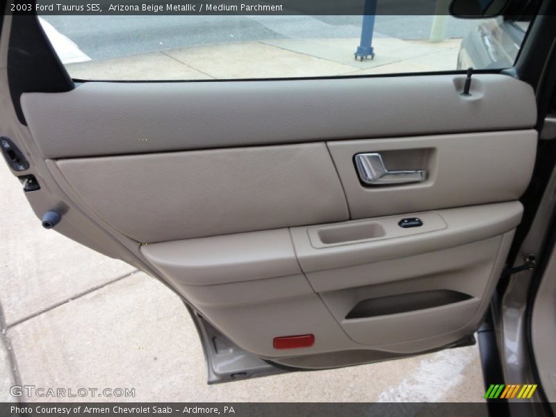 Arizona Beige Metallic / Medium Parchment 2003 Ford Taurus SES