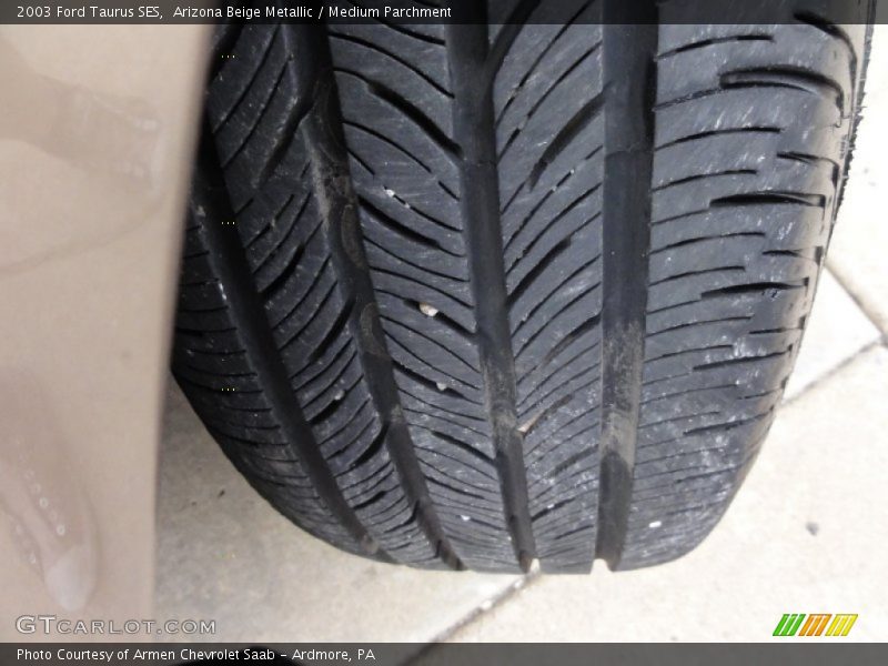 Arizona Beige Metallic / Medium Parchment 2003 Ford Taurus SES