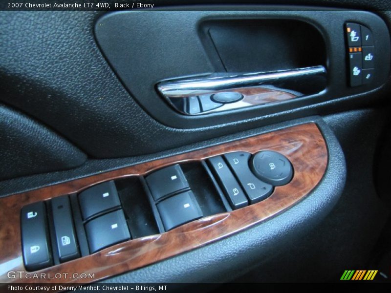 Controls of 2007 Avalanche LTZ 4WD