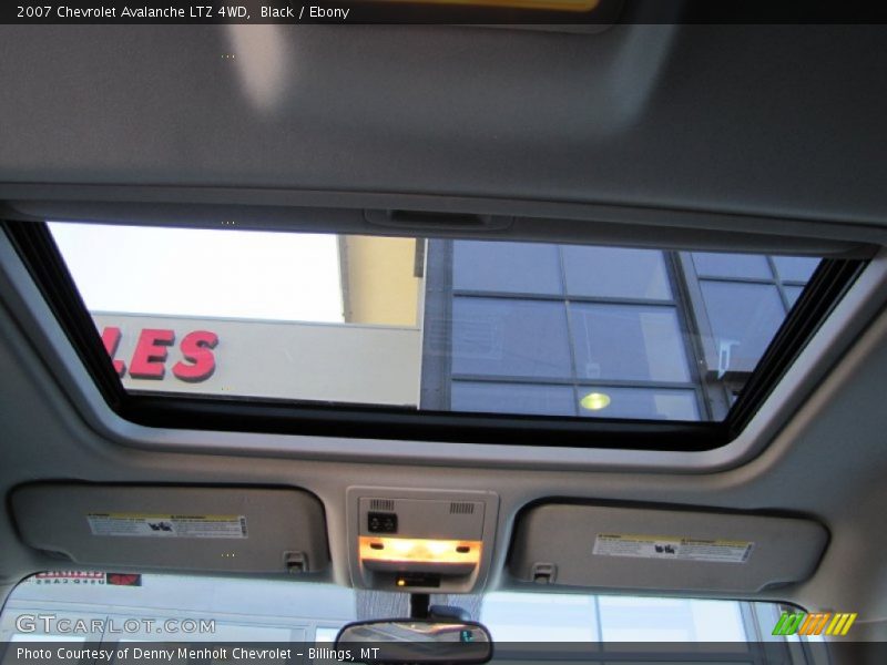 Black / Ebony 2007 Chevrolet Avalanche LTZ 4WD