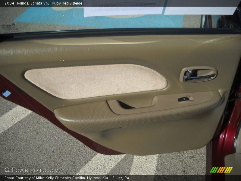 Ruby Red / Beige 2004 Hyundai Sonata V6