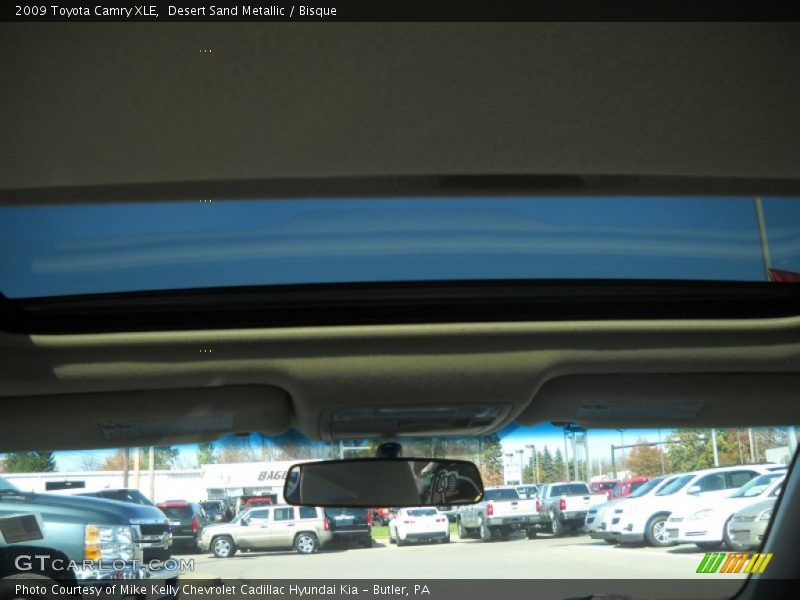 Desert Sand Metallic / Bisque 2009 Toyota Camry XLE