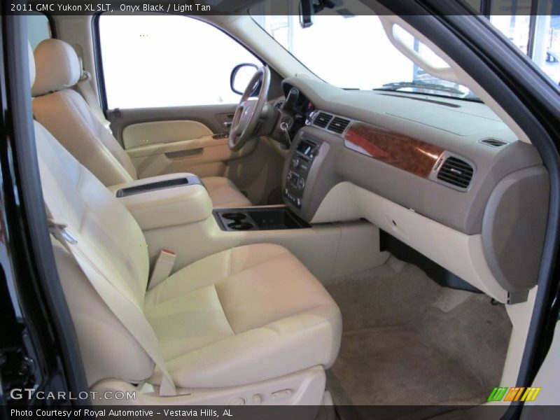 Onyx Black / Light Tan 2011 GMC Yukon XL SLT