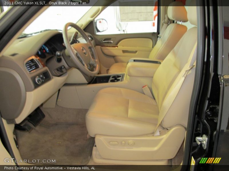 Onyx Black / Light Tan 2011 GMC Yukon XL SLT