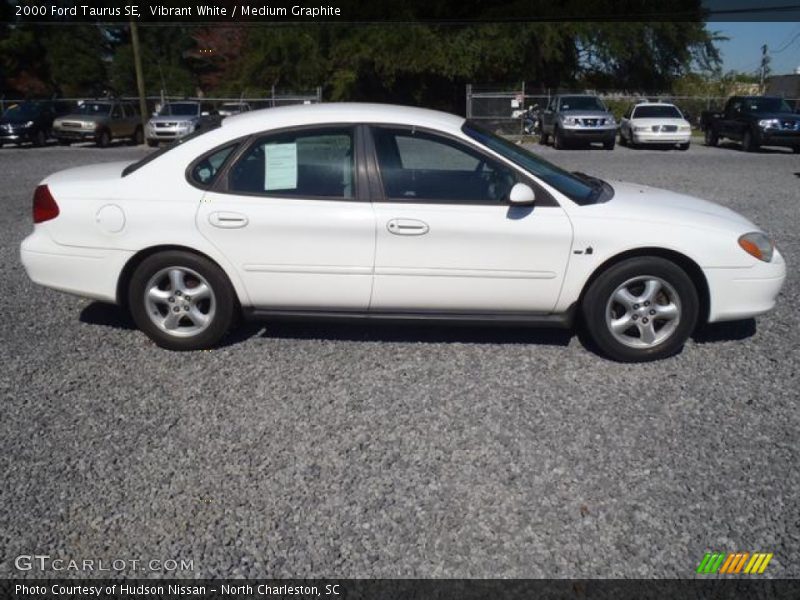  2000 Taurus SE Vibrant White