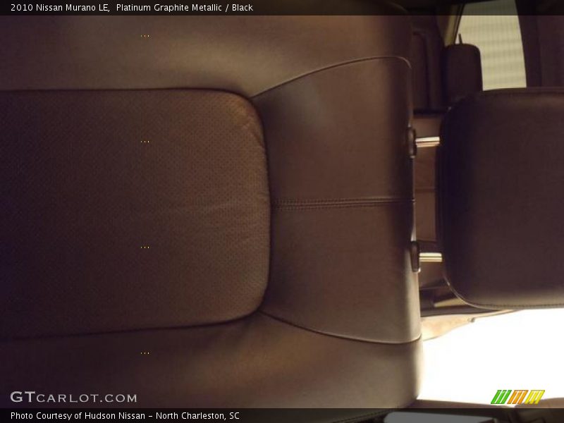 Platinum Graphite Metallic / Black 2010 Nissan Murano LE