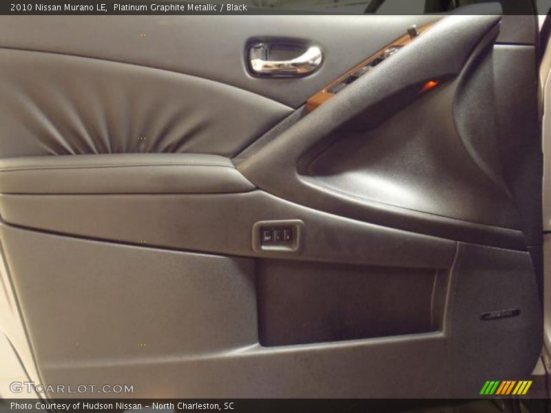 Platinum Graphite Metallic / Black 2010 Nissan Murano LE