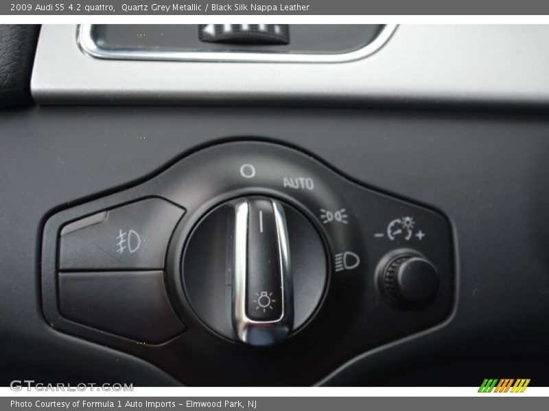 Controls of 2009 S5 4.2 quattro