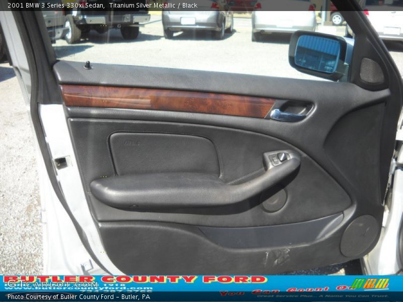 Titanium Silver Metallic / Black 2001 BMW 3 Series 330xi Sedan