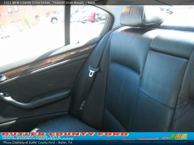 Titanium Silver Metallic / Black 2001 BMW 3 Series 330xi Sedan