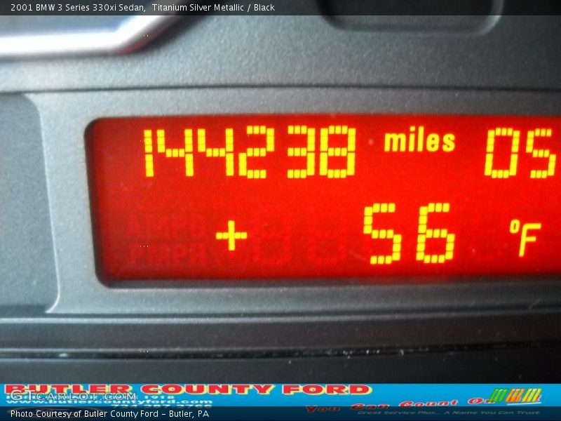 Titanium Silver Metallic / Black 2001 BMW 3 Series 330xi Sedan