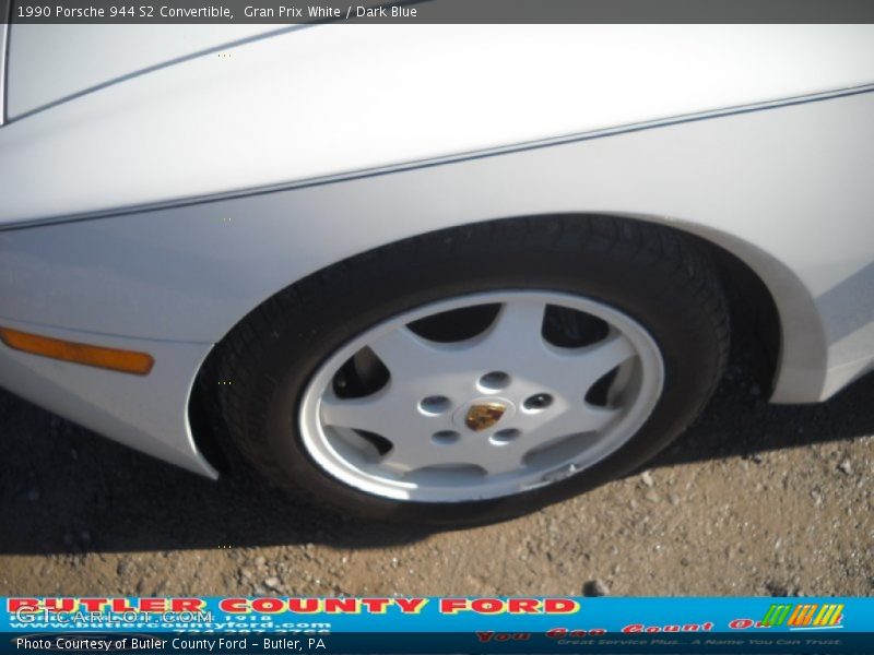 Gran Prix White / Dark Blue 1990 Porsche 944 S2 Convertible