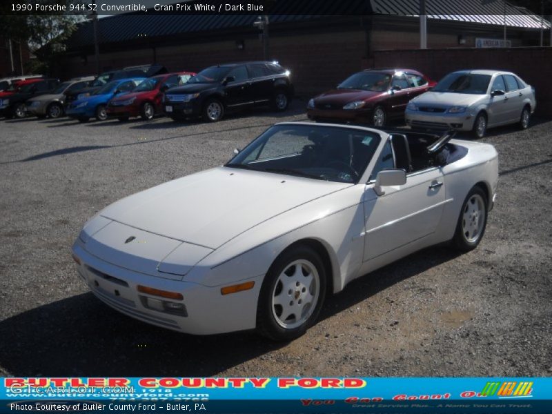 Gran Prix White / Dark Blue 1990 Porsche 944 S2 Convertible