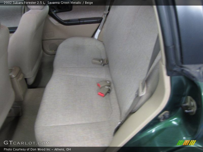 Savanna Green Metallic / Beige 2002 Subaru Forester 2.5 L