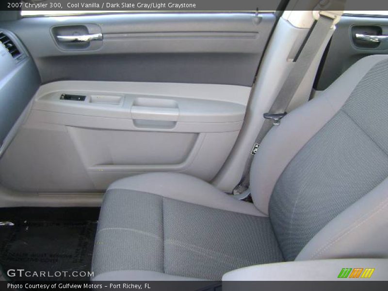 Cool Vanilla / Dark Slate Gray/Light Graystone 2007 Chrysler 300