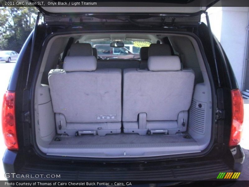 Onyx Black / Light Titanium 2011 GMC Yukon SLT