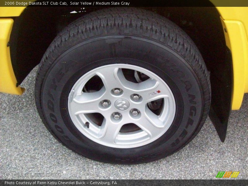 Solar Yellow / Medium Slate Gray 2006 Dodge Dakota SLT Club Cab