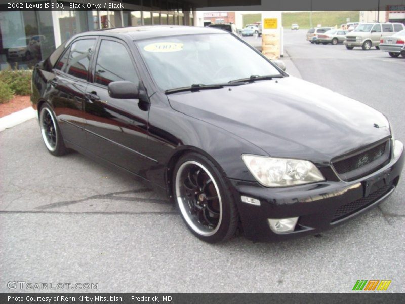 Black Onyx / Black 2002 Lexus IS 300
