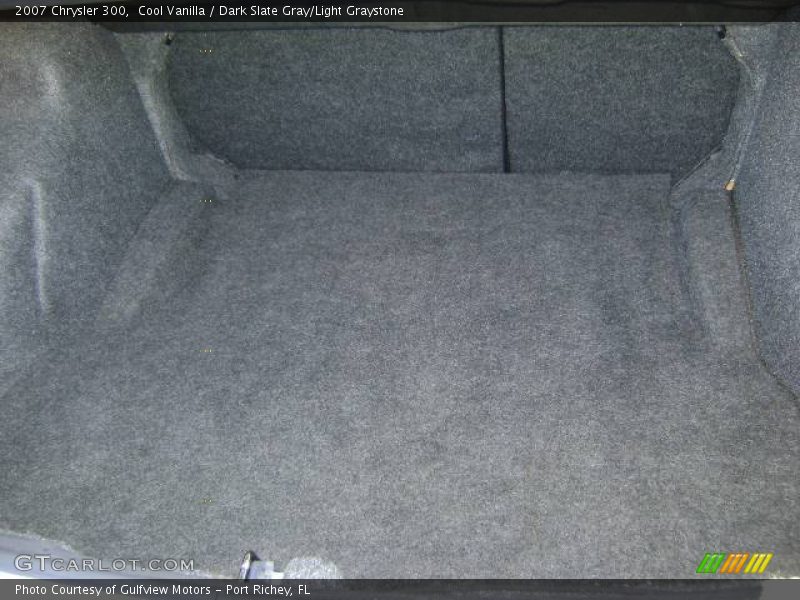 Cool Vanilla / Dark Slate Gray/Light Graystone 2007 Chrysler 300