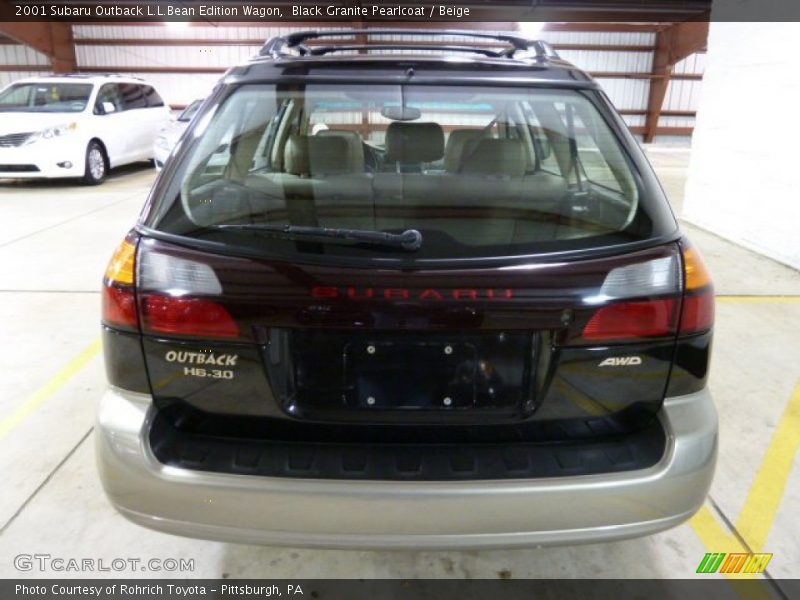 Black Granite Pearlcoat / Beige 2001 Subaru Outback L.L.Bean Edition Wagon