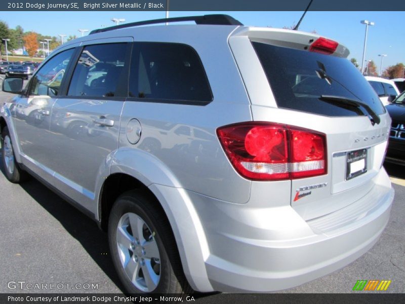 Bright Silver Metallic / Black 2012 Dodge Journey SE