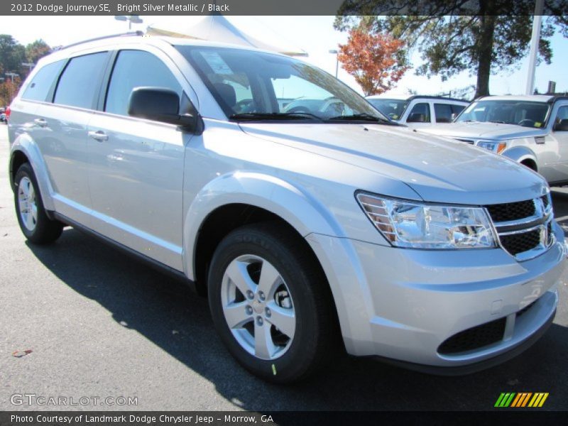 Bright Silver Metallic / Black 2012 Dodge Journey SE