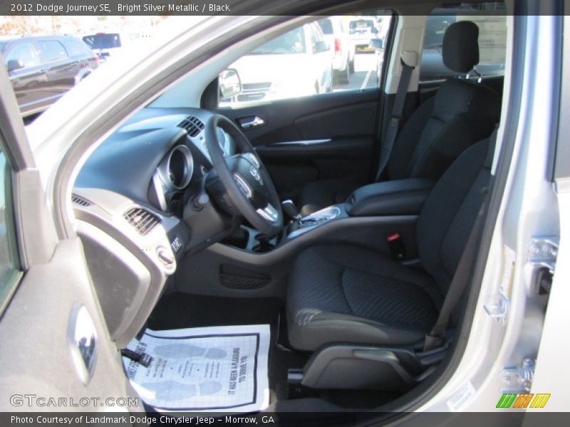 Bright Silver Metallic / Black 2012 Dodge Journey SE