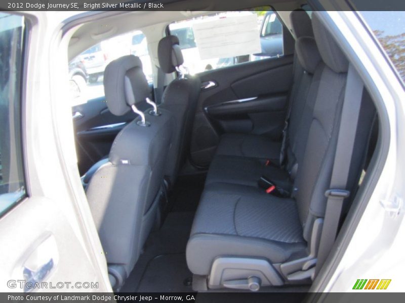 Bright Silver Metallic / Black 2012 Dodge Journey SE